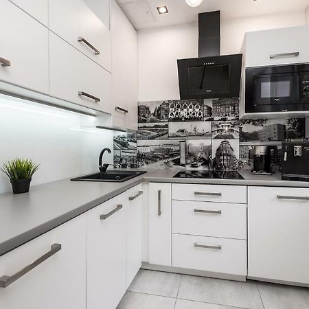 Apartament Silesian Vip Zabrze Buitenkant foto